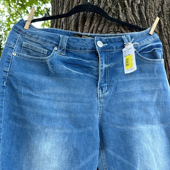 Suzanne Betro ankels jeans medium wash high rise capri jeans sz 14 - Picture 5 of 6